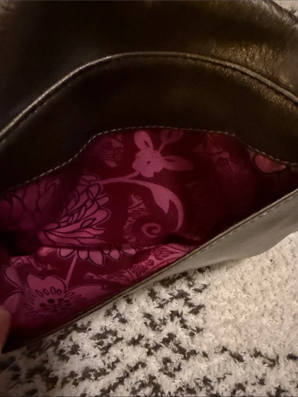 Brighton Black Leather Wristlet with Pink Floral Interior - Picture 3 of 6